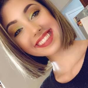 Meet your Posher, Brianna